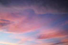 天空中的云彩图片素材高清壁纸