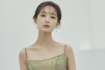 Sexy beauty Li Yitong computer desktop wallpaper