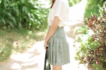 超短裙美女户外学院制服写真