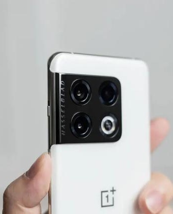 一加10Pro胖達白實拍圖