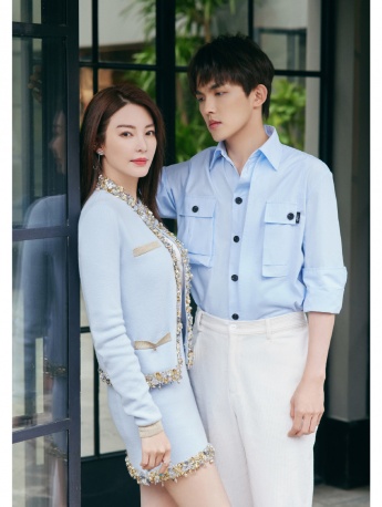 Zhang Yuqi and Li Bingxi《Daughters' Love 4》Pictures