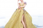 Angelababy sexy photo in yellow and green carved dress