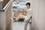 Lu Han's refreshing and handsome photo in printed suit