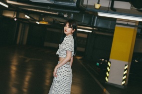 Qiao Xin's retro film style photo pictures wallpaper