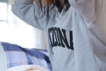 性感活力美女湿发诱惑迷人写真
