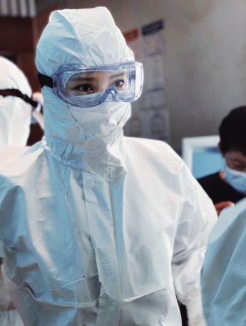 《埃博拉前线》吴优剧照图片