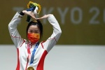 Pictures of Chinese shooting athlete Yang Qian