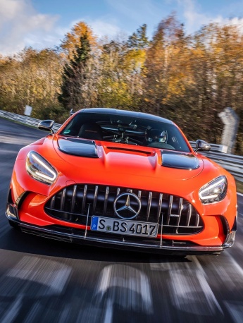 奔馳AMGGT橙色塗裝壁紙