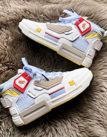 Hongxing Erke Gintama high-top joint details