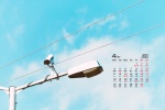 2022年4月清新蓝色天空桌面日历壁纸
