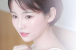 精致白皙短发美女图片桌面壁纸