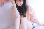 Pink girl's long legs, charming and sexy private photos