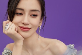 Angelababy gray and blue gauze skirt sexy photo wallpaper