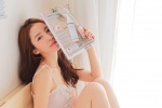 大膽美女吊帶美腿性感誘惑寫真