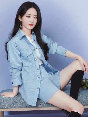 Zhao Liying blue suit sexy stockings photo