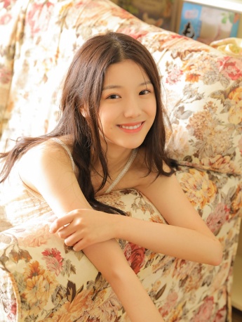 高清性感元氣少女寫真圖片