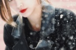 许佳琪冬日唯美手机壁纸
