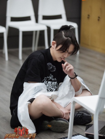 刘端端《披荆斩棘的哥哥》第四期剧照图片