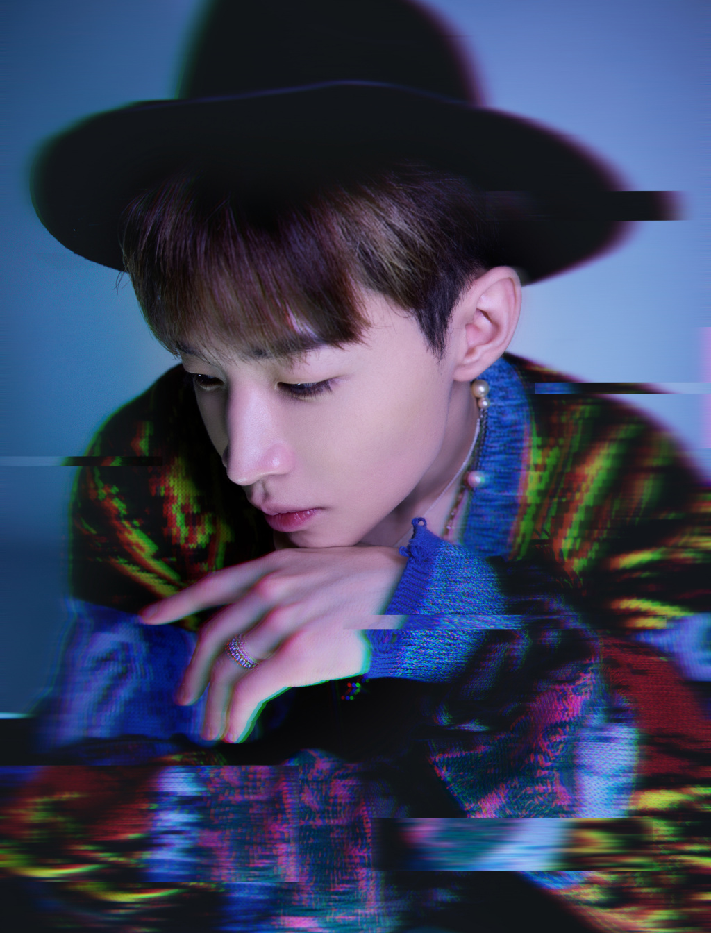 Liu Xianhua's charming light and shadow handsome photo pictures