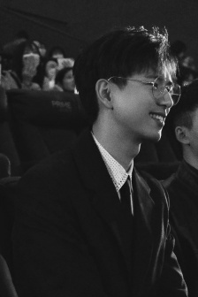 李现古董局中局首映礼图片