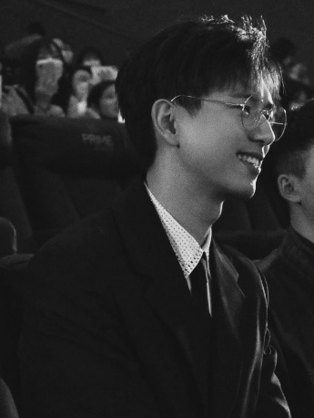 Li Xian Antique Bureau Middle Game Premiere Pictures