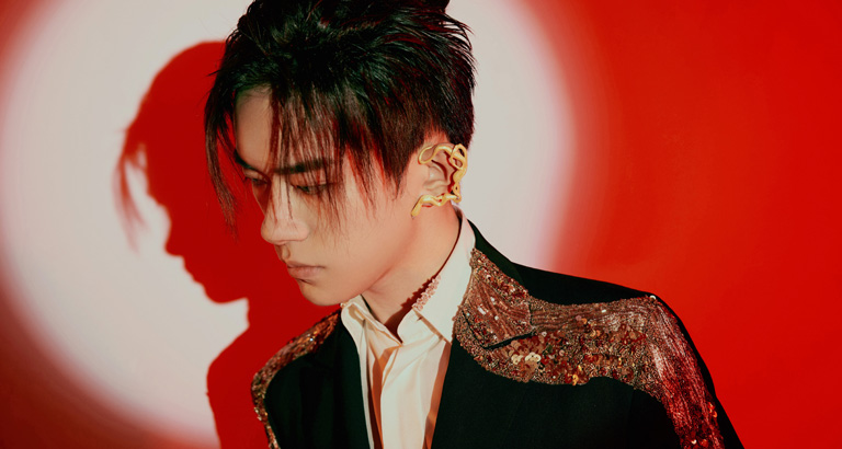 A complete picture of Yi Yang Qianxi