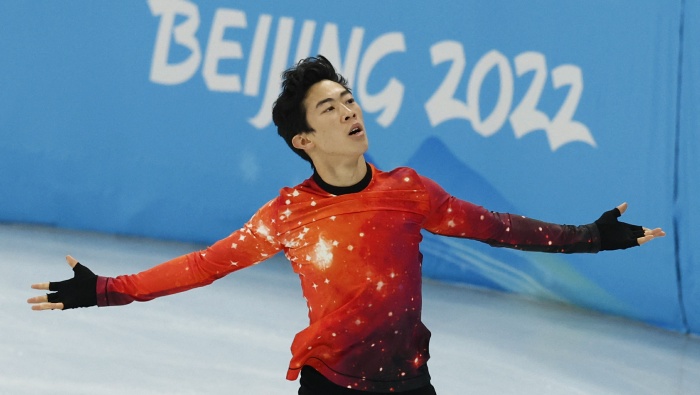 Winter Olympics men's figure skating gold medal Chen Wei computer wallpaper