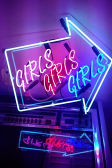 Cool mobile wallpaper pictures with non-mainstream personality