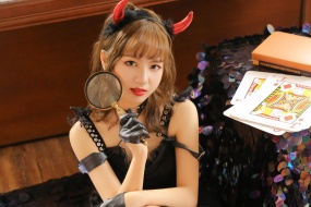 万圣节美女图片桌面壁纸