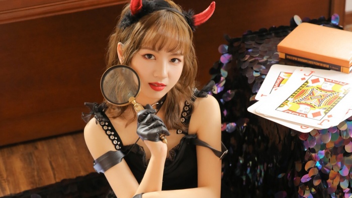 Halloween beauty pictures desktop wallpaper