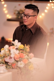 Yang Lei《Spring Delays Departure》Pictures