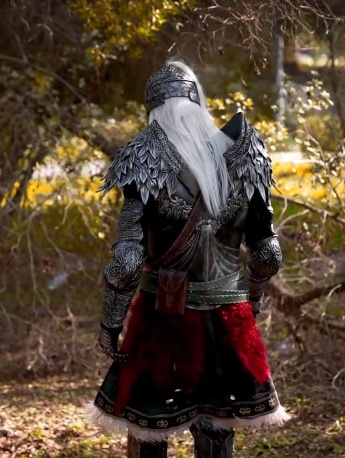 艾尔登法环白狼战鬼真人Cos