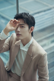 肖战清朗俊秀帅气写真图片