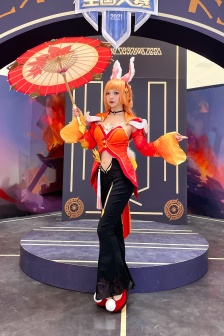 王者榮耀公孫離幻舞玲瓏cos正片