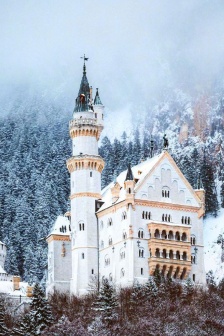 Foreign architectural scenery beautiful snow scene pictures mobile wallpaper