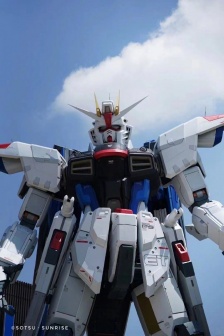 Shanghai Liberty Gundam Statue Pictures