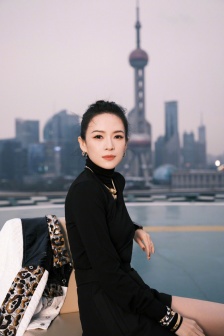 Zhang Ziyi LV2022 Spring and Summer Show Sexy Photos