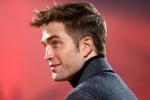 Robert Pattinson debuts new Batman HD pictures