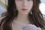 牛奶肌少女撩人性感私人吊帶寫真