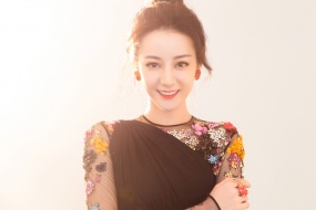 Beauty Dilireba computer wallpaper