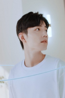 肖战梦洁品牌代言照图片