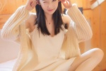 豐滿吊帶睡衣美女誘惑性感私房寫真