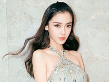 露肩挂脖礼服性感写真