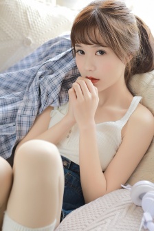 性感白絲美女嫵媚撩人寫真