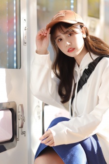 Douyin Yili Xiaoshazi casual photo