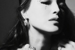 Shu Qi's charming and sexy photos with smoky makeup