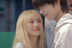 Sweet couple avatar pictures with eyes only for each other