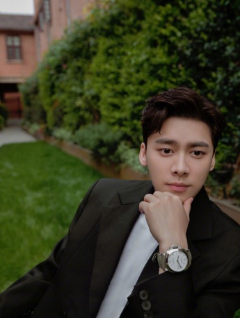 Li Yifeng's handsome photos