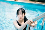 Japanese style film photos of beauties in swimming suits in swimming pools