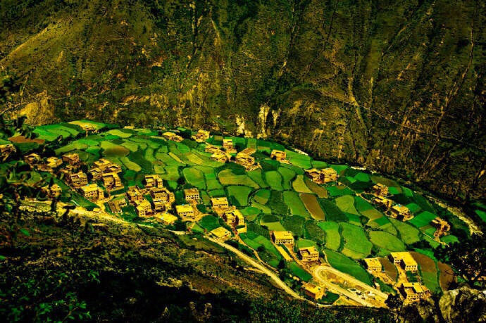 稻城亚丁风景图片
